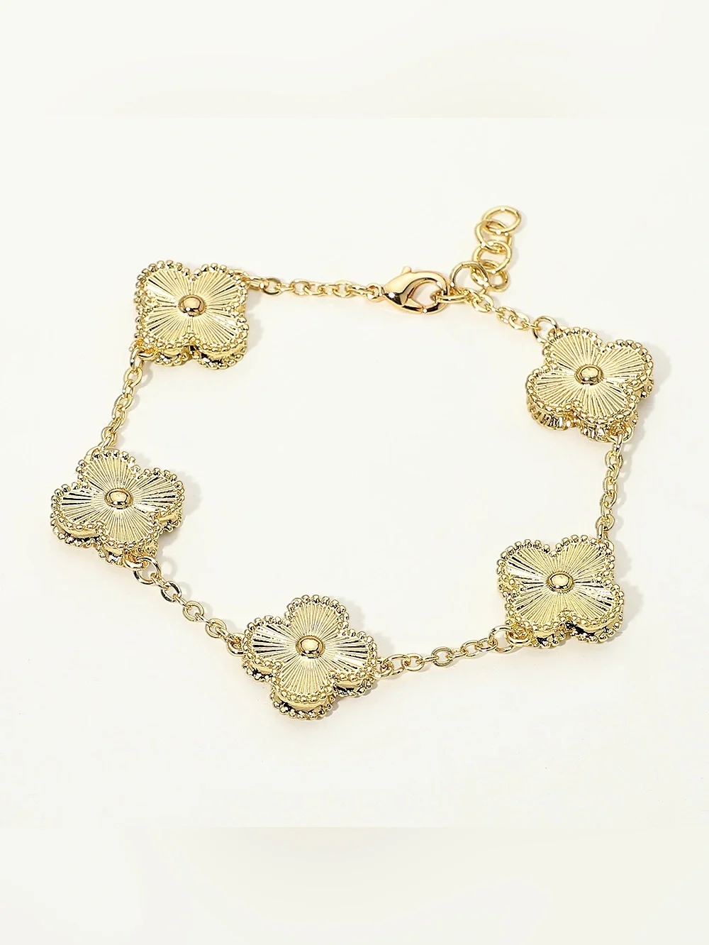 14K Gold Plated Textured Quatrefoil Charm Link Bracelet